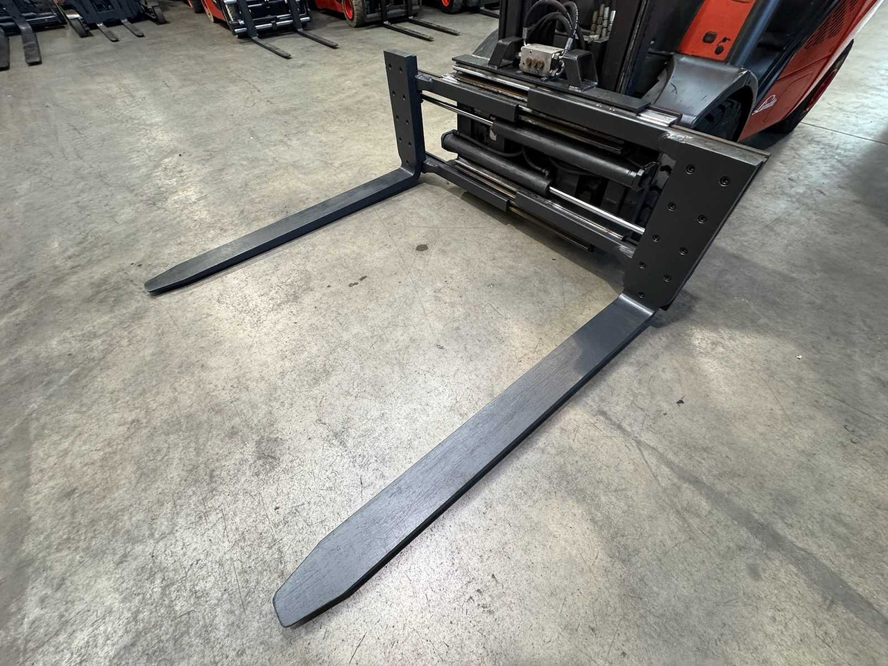 2008 SERVICE + UVV 01/2026 LINDE H35T 3.500KG 3.+4. VALVE WIDER 148CM FORK ADJUSTER GAS FORKLIFT FORKLIFT 10.543 HOURS - Carretilla elevadora: foto 3 2008 SERVICE + UVV 01/2026 LINDE H35T 3.500KG 3.+4. VALVE WIDER 148CM FORK ADJUSTER GAS FORKLIFT FORKLIFT 10.543 HOURS - Carretilla elevadora: foto 3