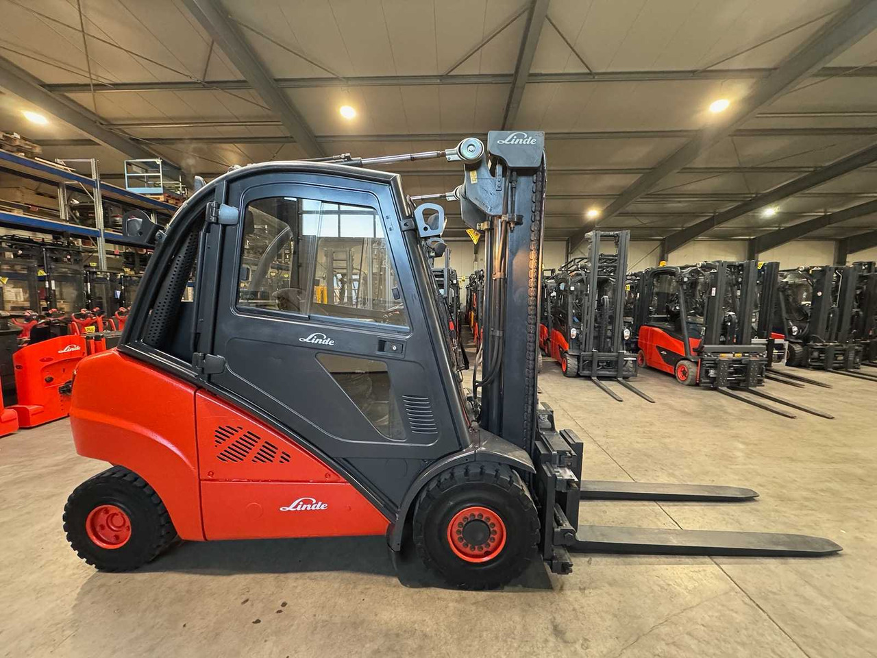 2008 SERVICE + UVV 01/2026 LINDE H35T 3.500KG 3.+4. VALVE WIDER 148CM FORK ADJUSTER GAS FORKLIFT FORKLIFT 10.543 HOURS - Carretilla elevadora: foto 5 2008 SERVICE + UVV 01/2026 LINDE H35T 3.500KG 3.+4. VALVE WIDER 148CM FORK ADJUSTER GAS FORKLIFT FORKLIFT 10.543 HOURS - Carretilla elevadora: foto 5