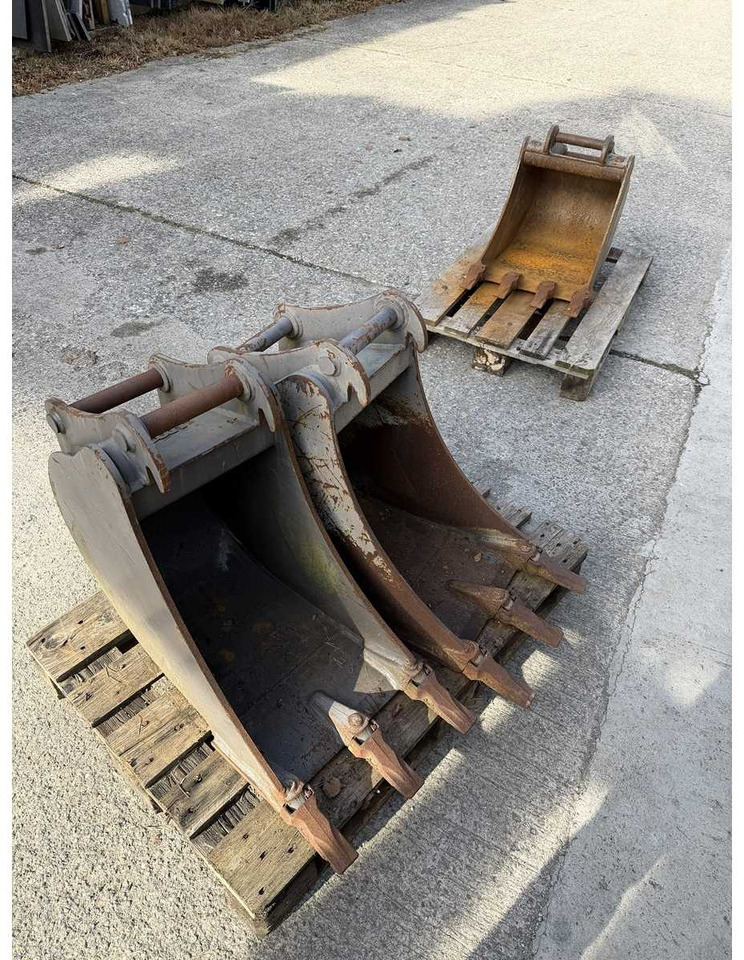 Excavadora 2009 VOLVO EC 35C-LLL MIDI EXCAVATOR: foto 11 Excavadora 2009 VOLVO EC 35C-LLL MIDI EXCAVATOR: foto 11