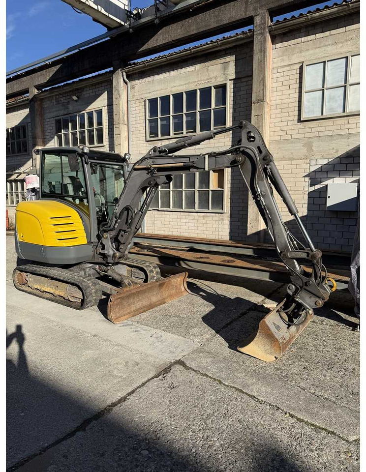 2009 VOLVO EC 35C-LLL MIDI EXCAVATOR - Excavadora: foto 5 2009 VOLVO EC 35C-LLL MIDI EXCAVATOR - Excavadora: foto 5