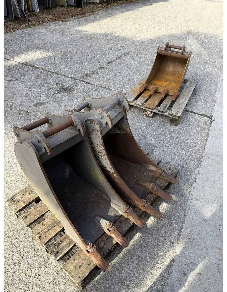 Excavadora 2009 VOLVO EC 35C-LLL MIDI EXCAVATOR: foto 16 Excavadora 2009 VOLVO EC 35C-LLL MIDI EXCAVATOR: foto 16