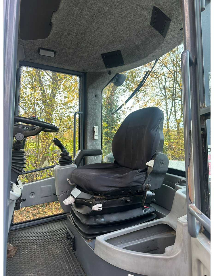 Cargadora de ruedas 2010 TEREX TL 100 SHOVEL: foto 13 Cargadora de ruedas 2010 TEREX TL 100 SHOVEL: foto 13