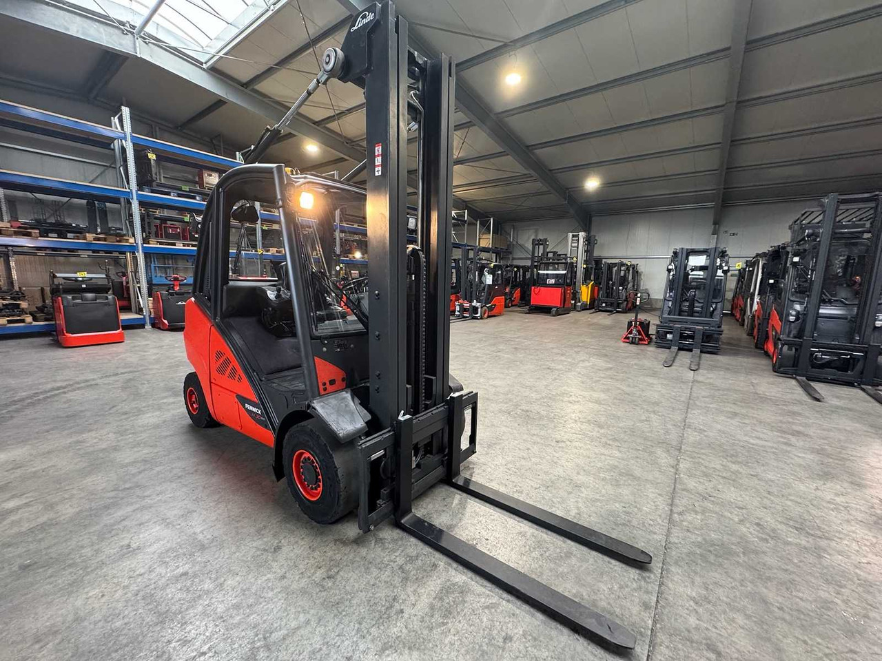 2015 SERVICE + UVV 09/2026 LINDE H30T 3,000KG TRIPLEX 645CM GAS FORKLIFT FORKLIFT 4,066 HOURS - Carretilla elevadora: foto 4 2015 SERVICE + UVV 09/2026 LINDE H30T 3,000KG TRIPLEX 645CM GAS FORKLIFT FORKLIFT 4,066 HOURS - Carretilla elevadora: foto 4