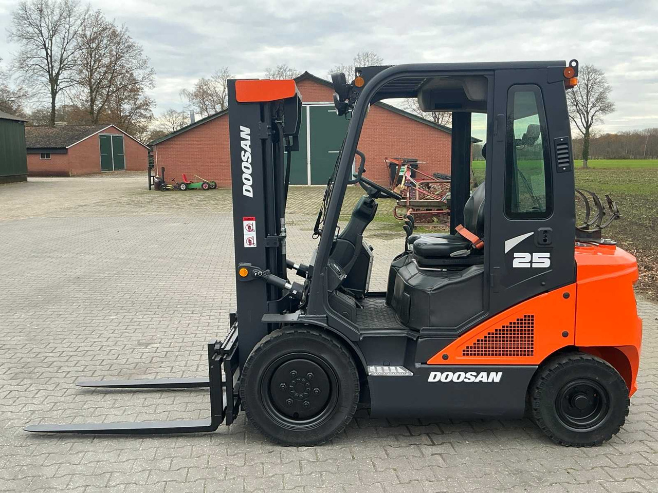 2018 DOOSAN G25N-7 FORKLIFT - Carretilla elevadora: foto 4 2018 DOOSAN G25N-7 FORKLIFT - Carretilla elevadora: foto 4