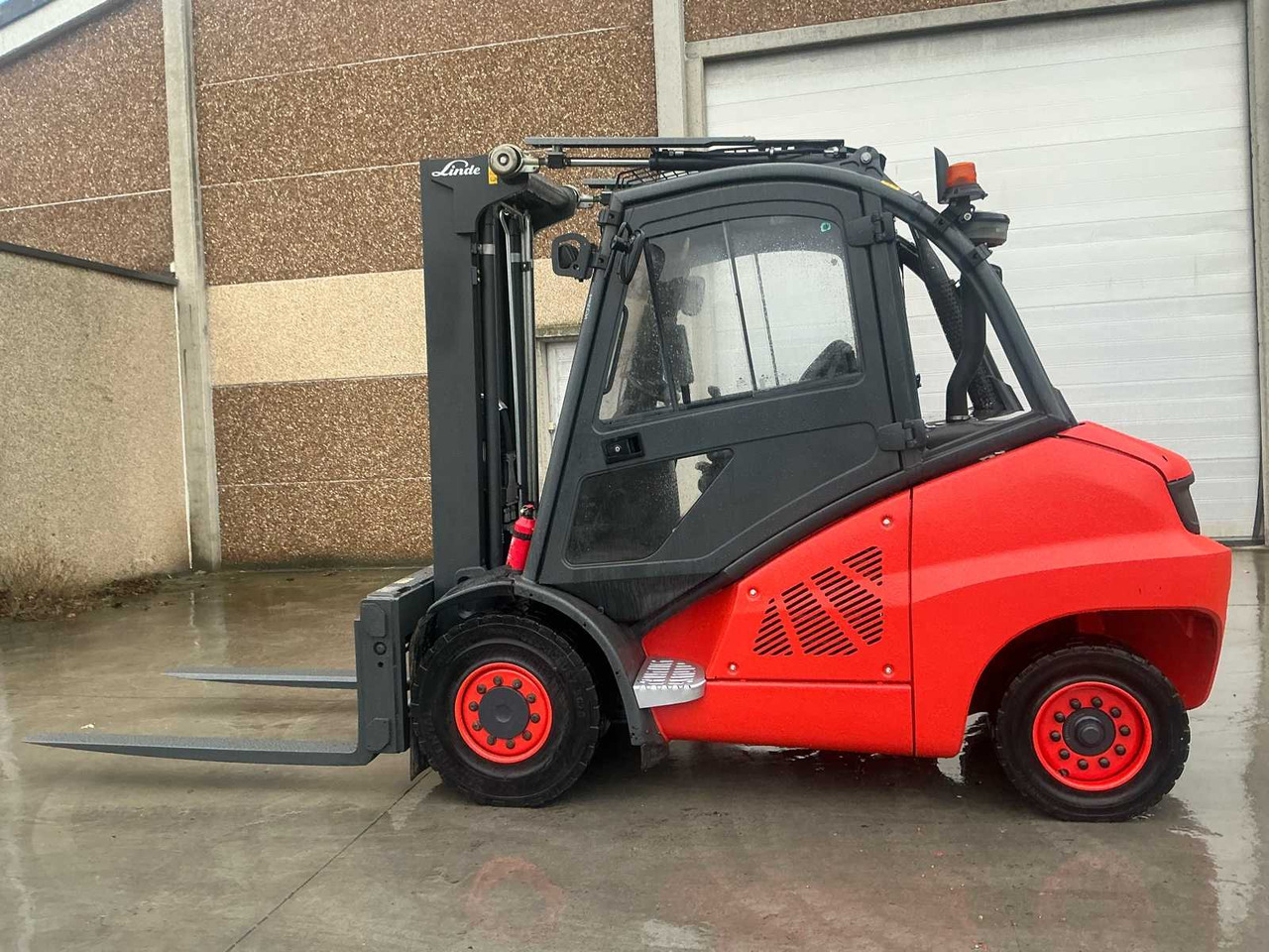 2018 LINDE H50D-02/600 FORKLIFT TRUCK - Carretilla elevadora: foto 2 2018 LINDE H50D-02/600 FORKLIFT TRUCK - Carretilla elevadora: foto 2