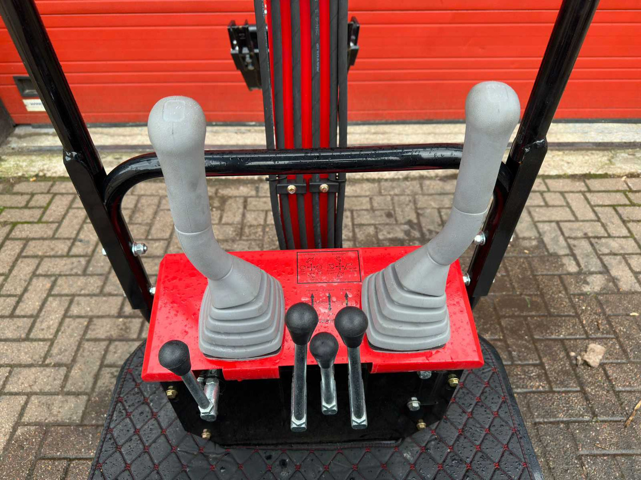 2024 JPC HT12 RED MINI EXCAVATOR - Miniexcavadora: foto 5 2024 JPC HT12 RED MINI EXCAVATOR - Miniexcavadora: foto 5