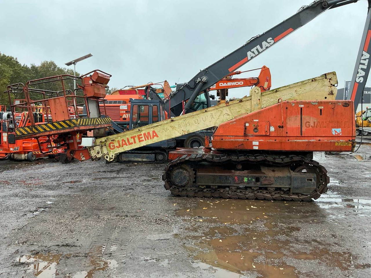 Aichi RZ150/IRZ500 - Plataforma elevadora: foto 2 Aichi RZ150/IRZ500 - Plataforma elevadora: foto 2