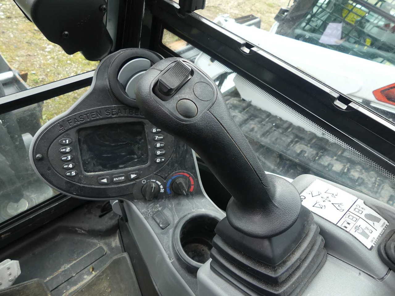 Miniexcavadora BOBCAT E27Z: foto 24