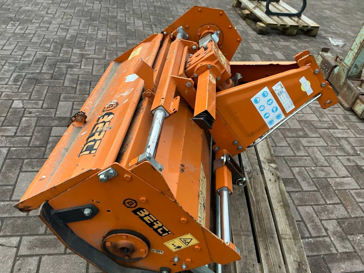 Berci Mercurio zappatrice 120 - Rotocultivador: foto 4 Berci Mercurio zappatrice 120 - Rotocultivador: foto 4