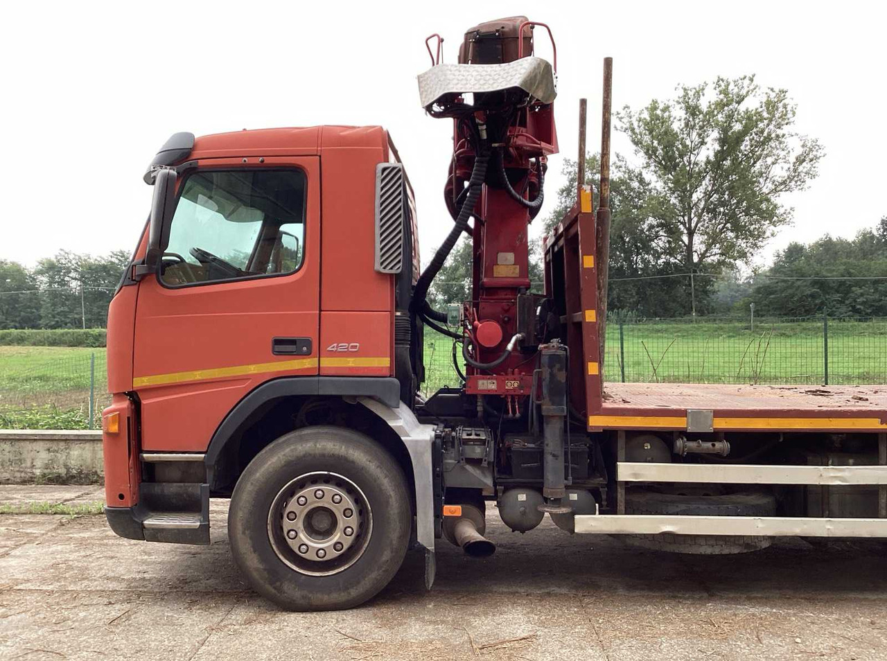 2002 VOLVO FM12 460 TRUCK WITH TRAILER - Camión: foto 4 2002 VOLVO FM12 460 TRUCK WITH TRAILER - Camión: foto 4