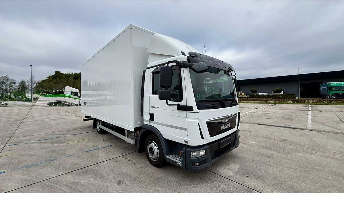 2016 MAN TGL 7.150 TRUCK - Camión: foto 2 2016 MAN TGL 7.150 TRUCK - Camión: foto 2