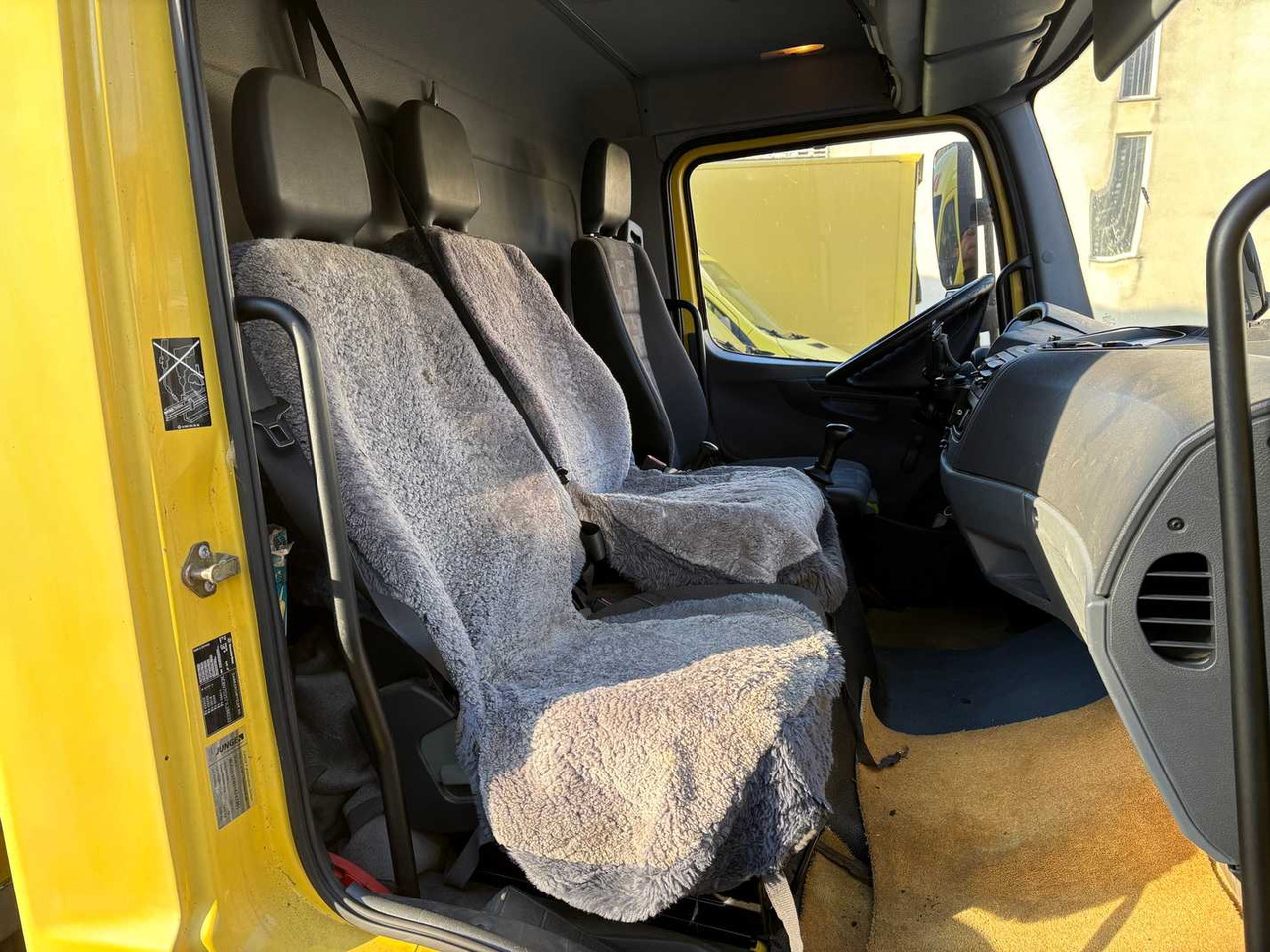 Camión MERCEDES-BENZ ATEGO 1222 TRUCK TRUCK: foto 44