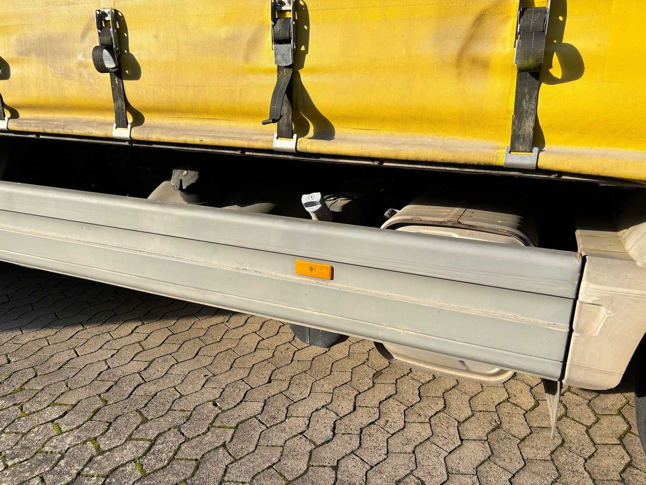 Camión MERCEDES-BENZ ATEGO 1222 TRUCK TRUCK: foto 48