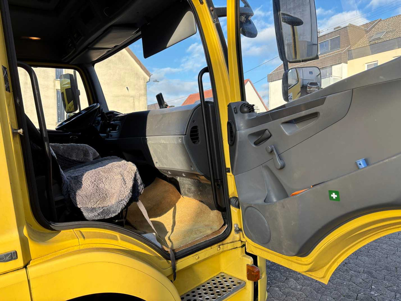 Camión MERCEDES-BENZ ATEGO 1222 TRUCK TRUCK: foto 40