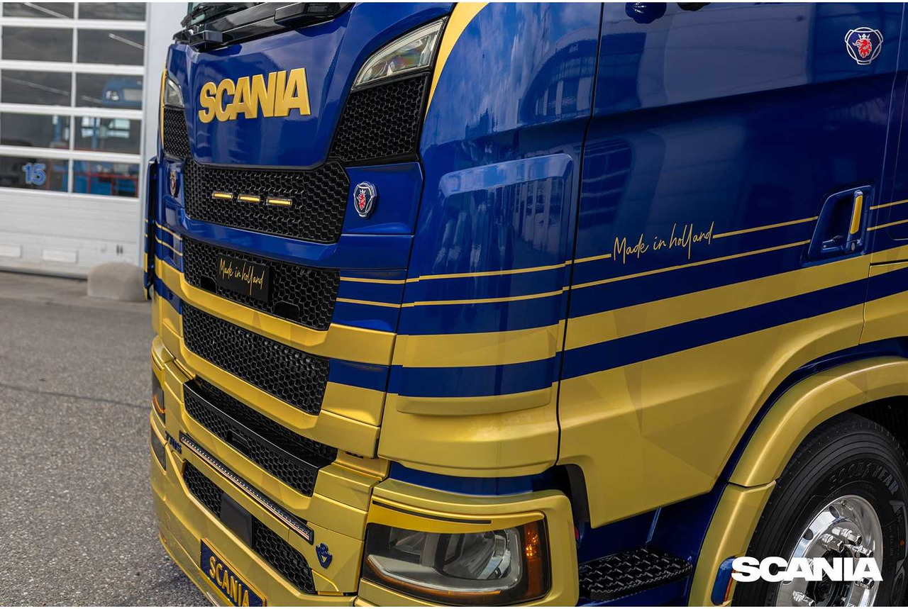 SCANIA 1 MILLION ZWOLLE - 770S 6X2 V8 – POWERED BY SCANIA - Camión: foto 5 SCANIA 1 MILLION ZWOLLE - 770S 6X2 V8 – POWERED BY SCANIA - Camión: foto 5