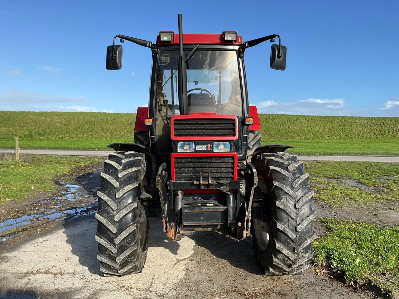 Case international 845XL - Tractor: foto 3 Case international 845XL - Tractor: foto 3