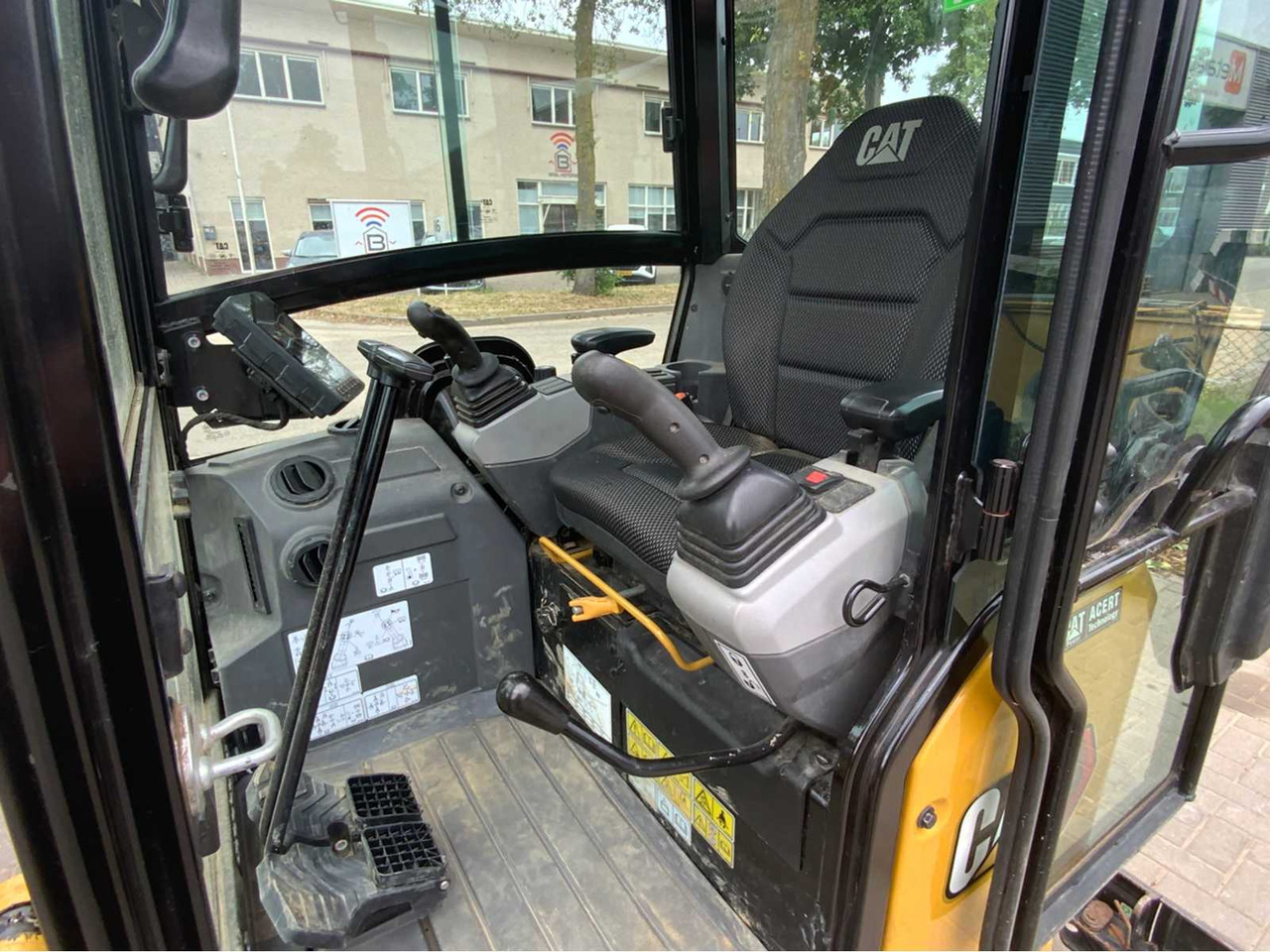 Miniexcavadora Caterpillar 301.6: foto 19