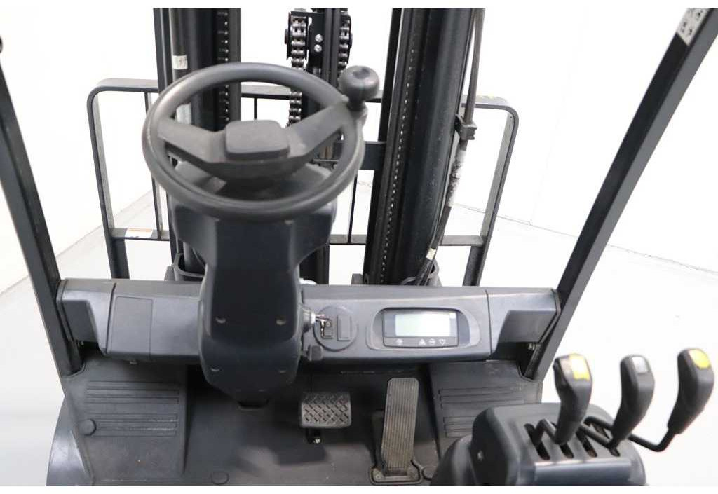 DOOSAN - 2019 - B30X-7 - FORKLIFT, PLYWOOD, SIDESHIFT, 1848 HOURS - Carretilla elevadora: foto 4 DOOSAN - 2019 - B30X-7 - FORKLIFT, PLYWOOD, SIDESHIFT, 1848 HOURS - Carretilla elevadora: foto 4