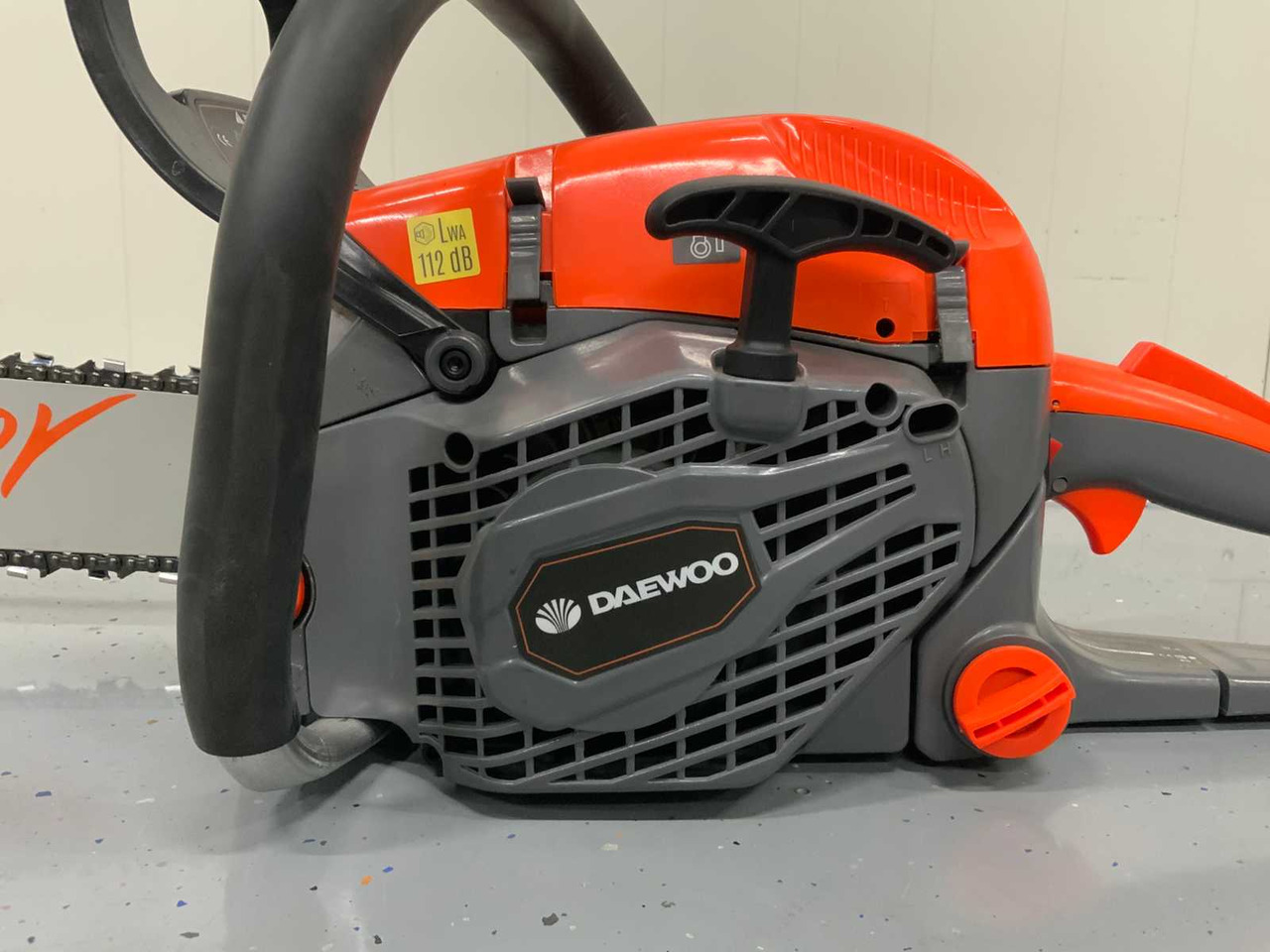 Maquinaria de jardinería Daewoo DCS6524: foto 8