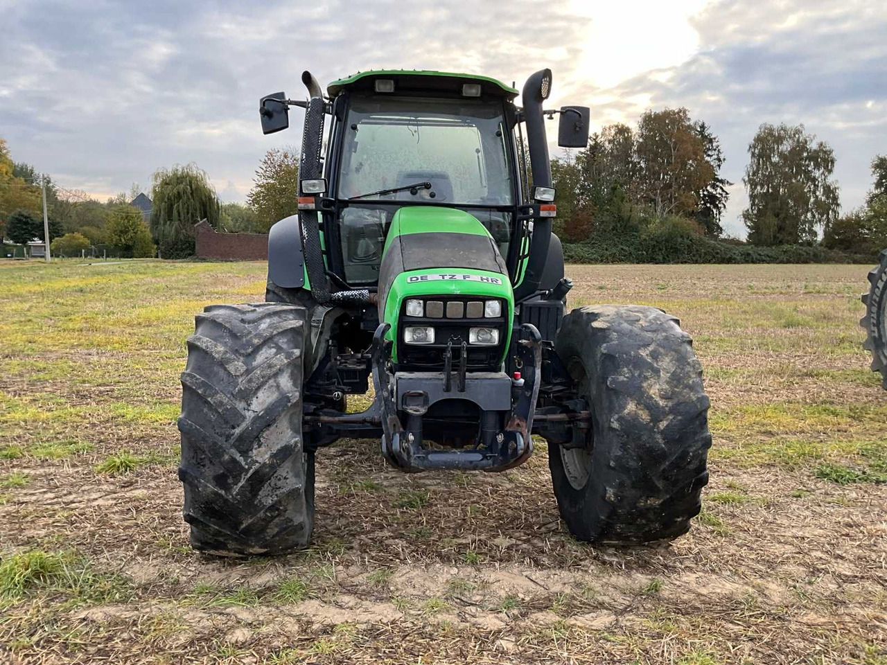 Deutz-Fahr Agrotron 155 - Tractor: foto 2 Deutz-Fahr Agrotron 155 - Tractor: foto 2