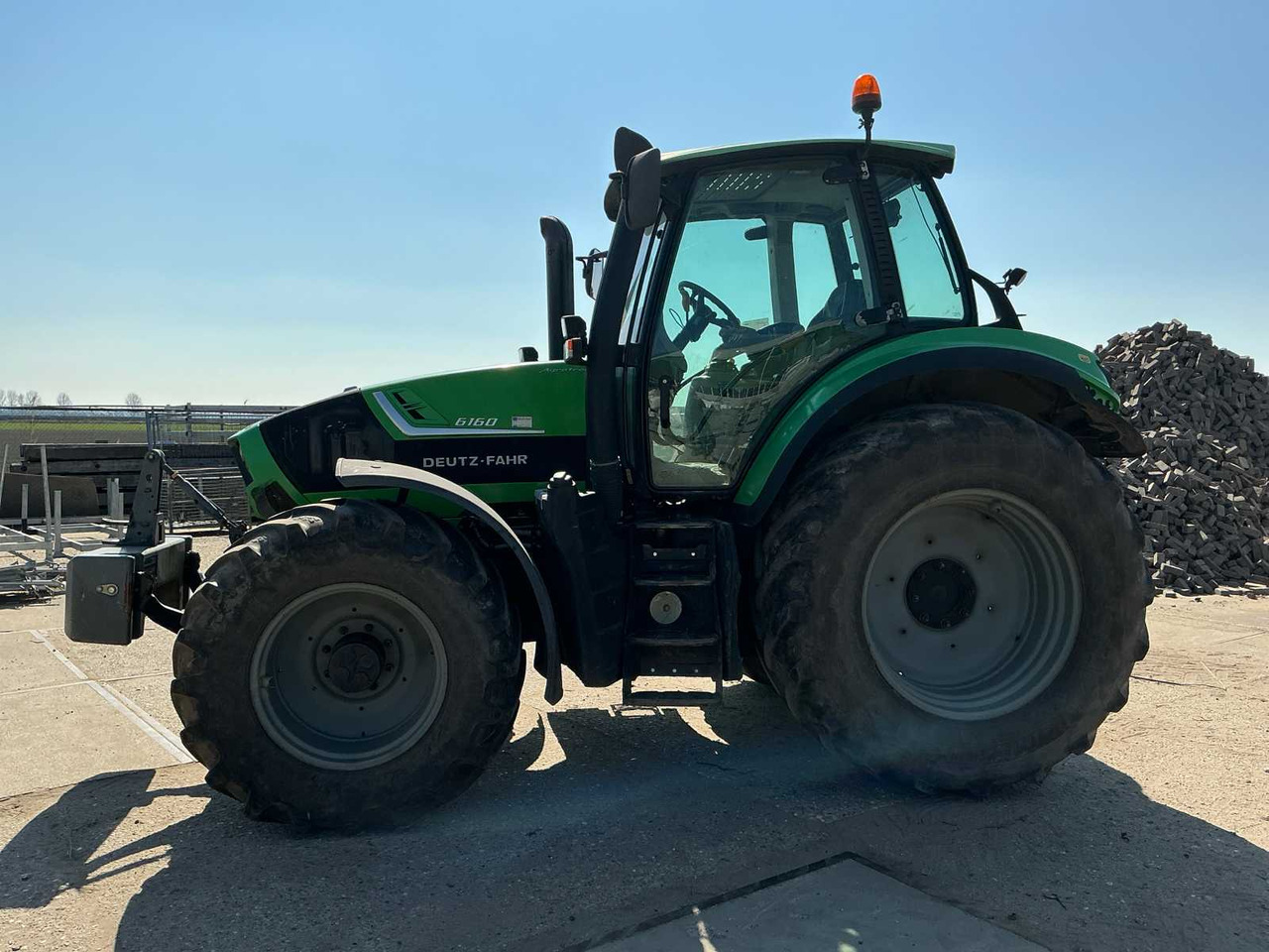 Deutz-fahr 6160 - Tractor: foto 2 Deutz-fahr 6160 - Tractor: foto 2