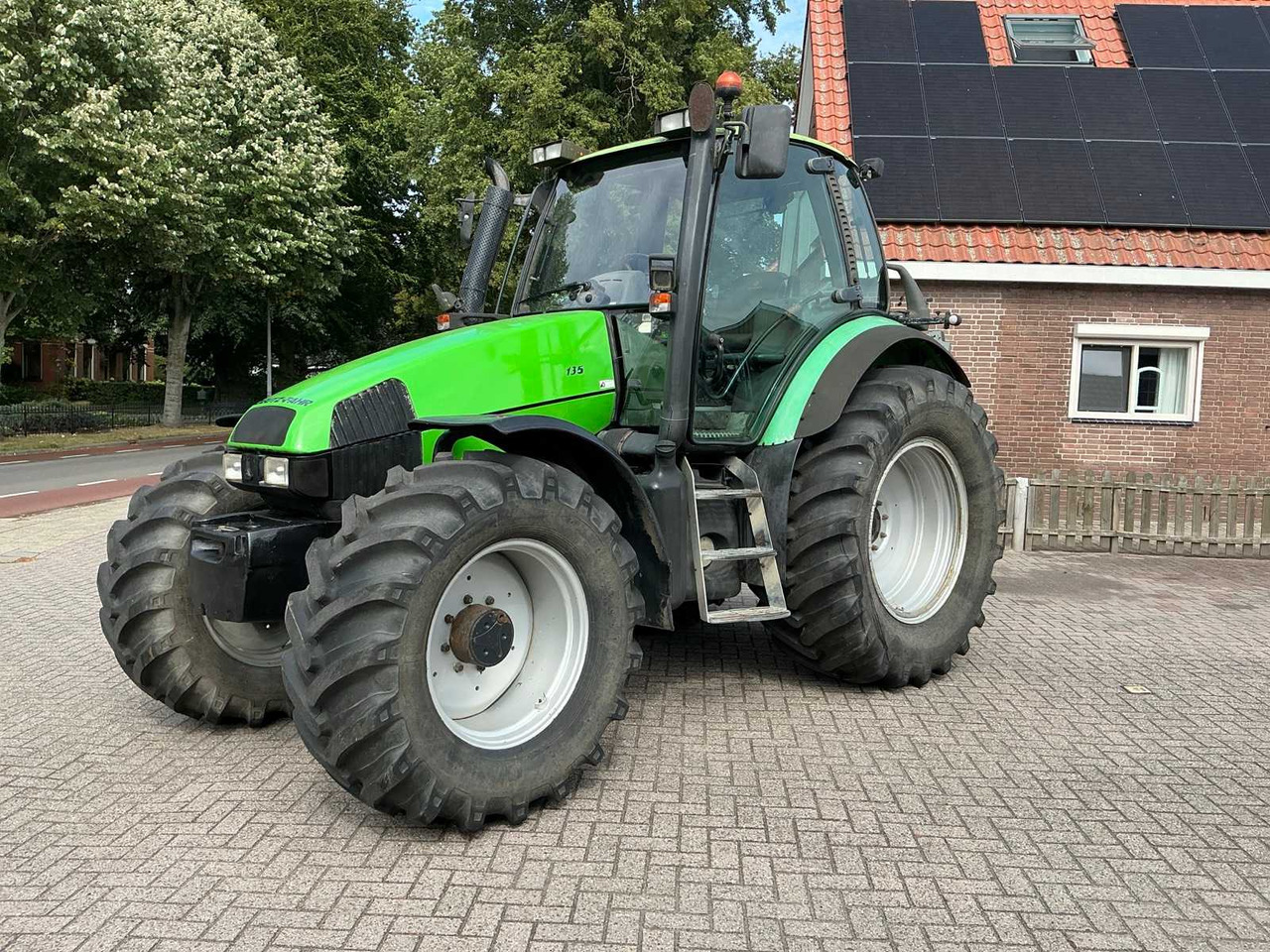 Deutz-fahr - Tractor: foto 1 Deutz-fahr - Tractor: foto 1