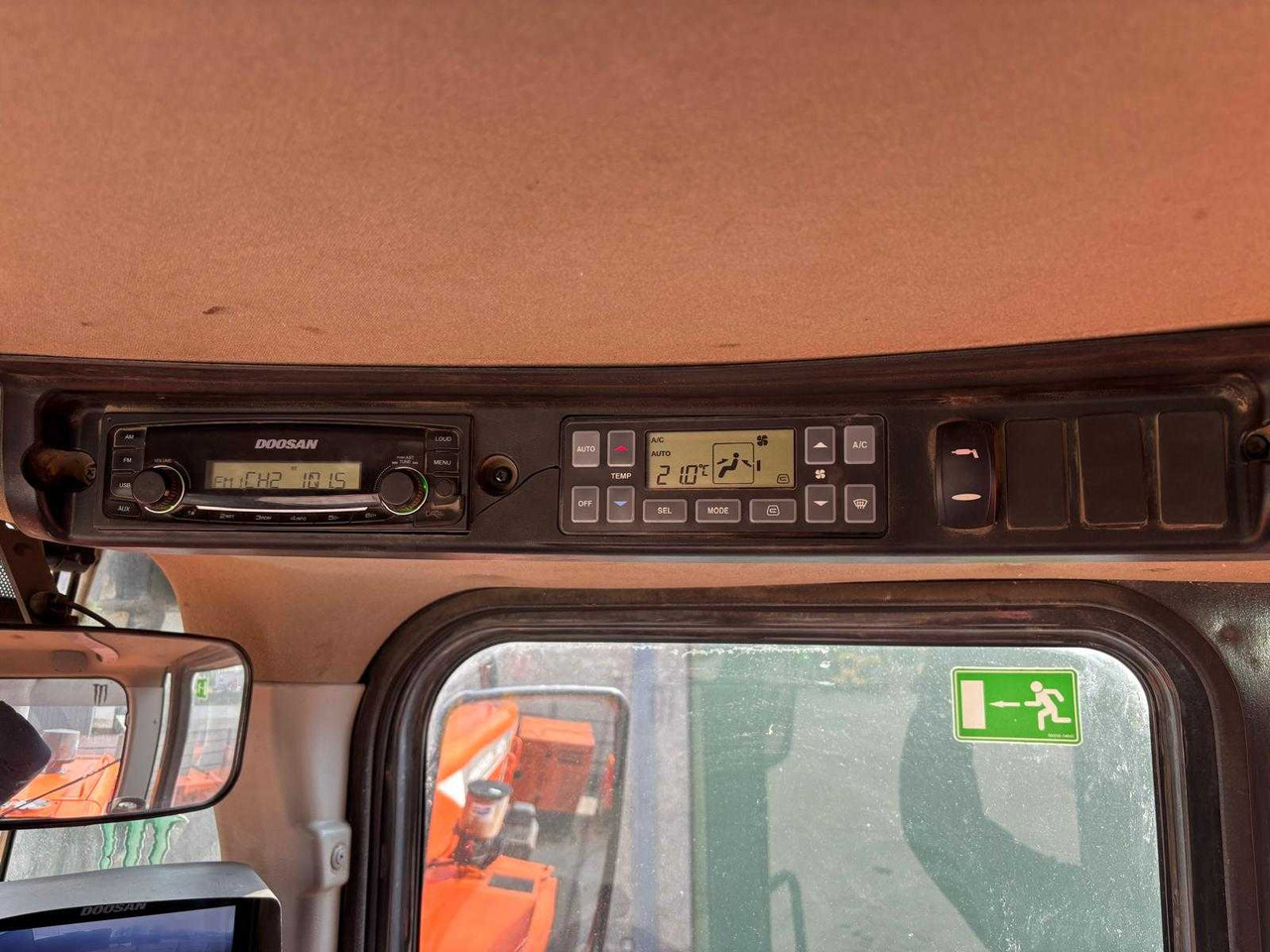 Cargadora de ruedas Doosan DL550: foto 26
