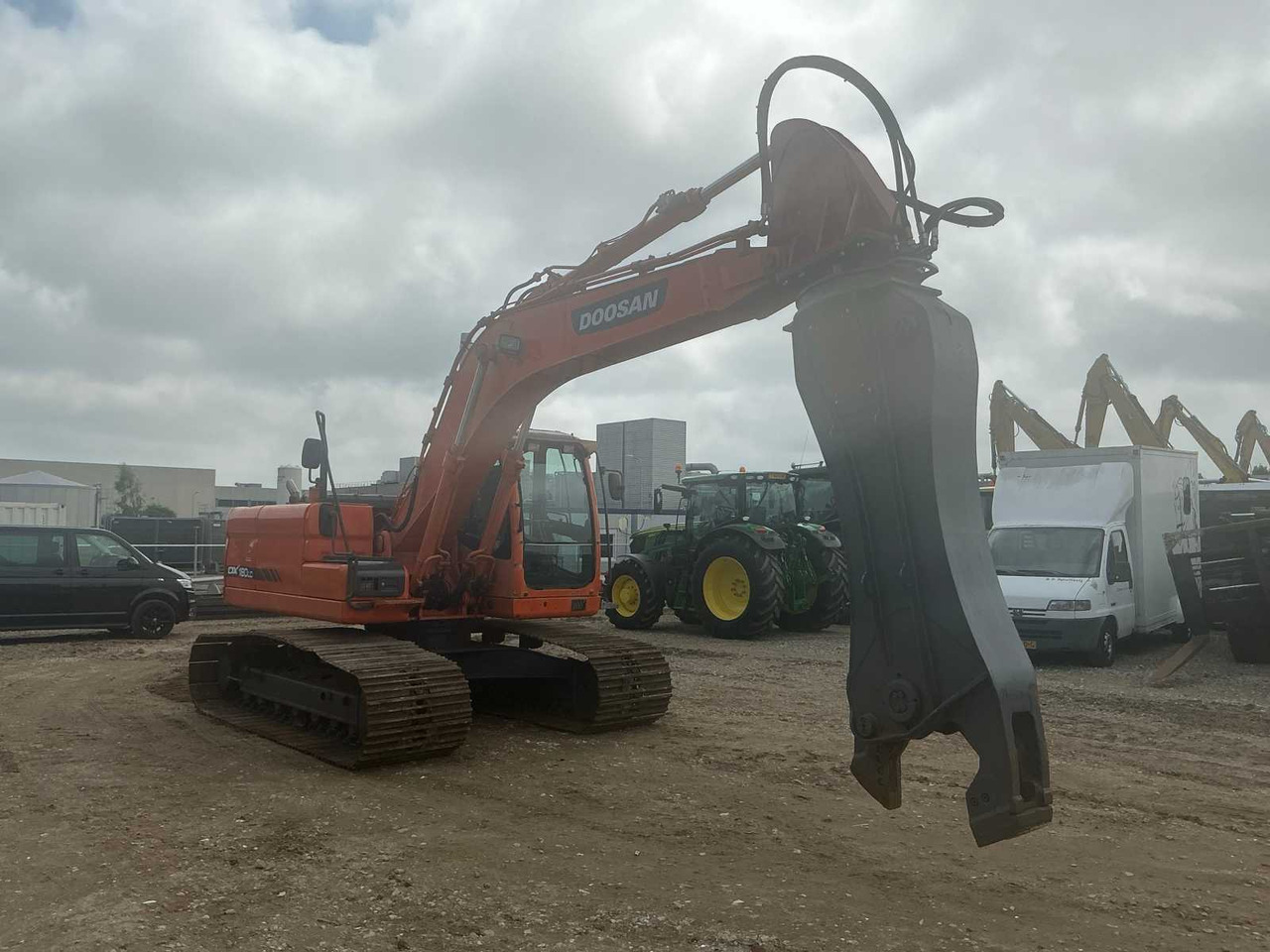 Doosan DX180LC - Excavadora de cadenas: foto 3 Doosan DX180LC - Excavadora de cadenas: foto 3