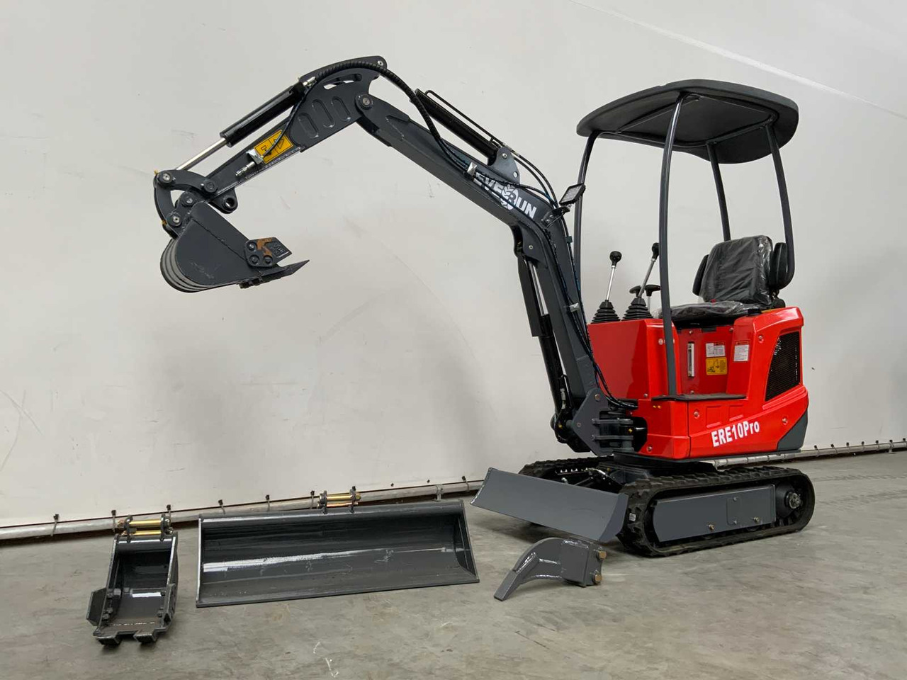 EVERUN - 2025 - ERE10PRO - MINI EXCAVATOR - Miniexcavadora: foto 1 EVERUN - 2025 - ERE10PRO - MINI EXCAVATOR - Miniexcavadora: foto 1