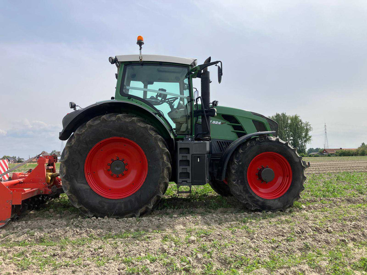 Fendt 824 Vario - Tractor: foto 5 Fendt 824 Vario - Tractor: foto 5