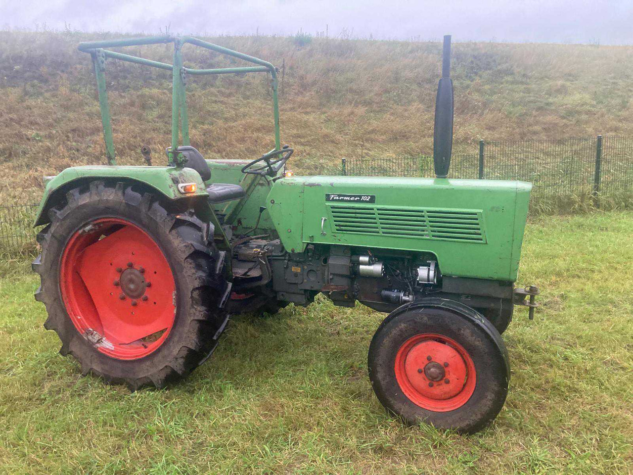 Fendt Farmer 102 - Tractor: foto 5 Fendt Farmer 102 - Tractor: foto 5