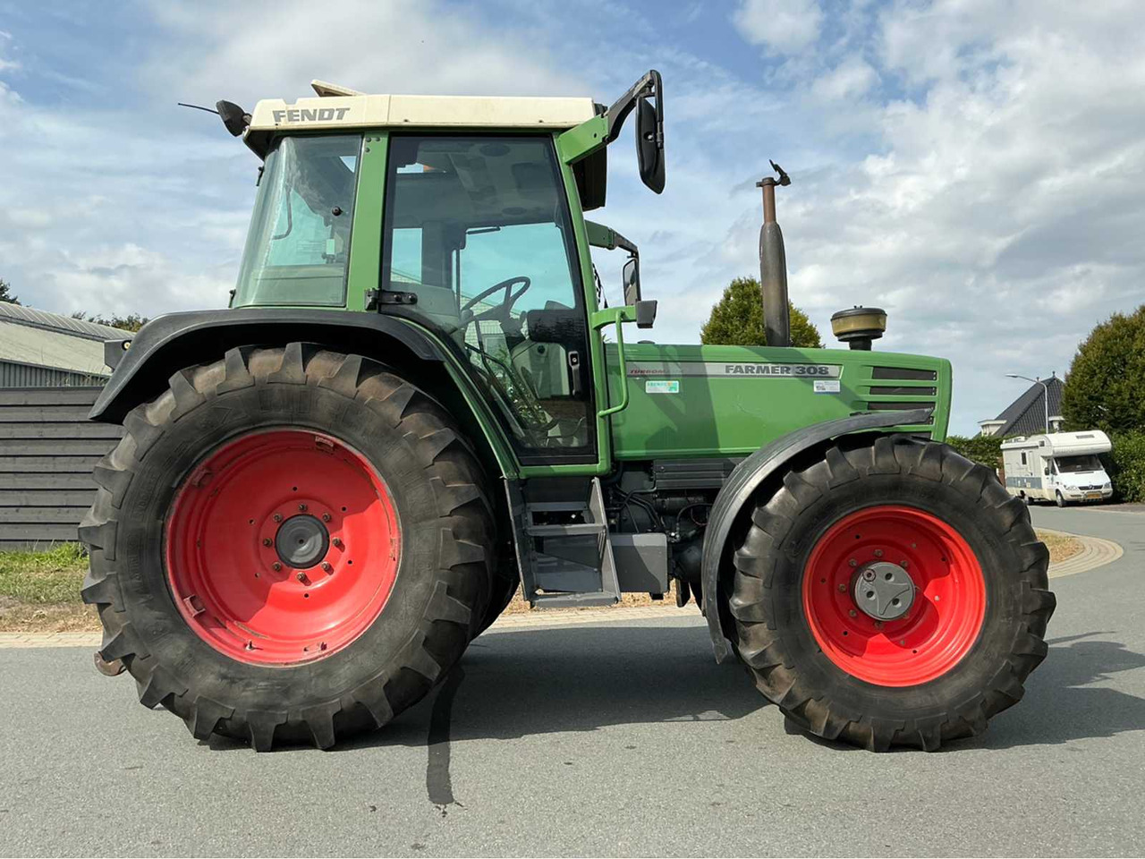 Fendt Farmer 308 Turbomatik - Tractor: foto 5 Fendt Farmer 308 Turbomatik - Tractor: foto 5