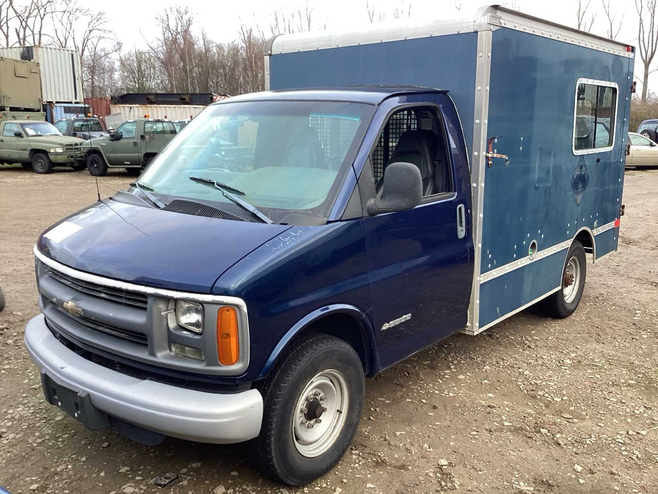 2002 CHEVROLET COMMERCIAL VEHICLE - Furgoneta: foto 1 2002 CHEVROLET COMMERCIAL VEHICLE - Furgoneta: foto 1