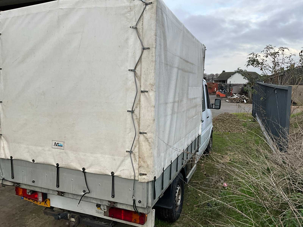 2005 MERCEDES-BENZ SPRINTER 311 CDI 2.2 COMMERCIAL VEHICLE - Furgoneta: foto 3 2005 MERCEDES-BENZ SPRINTER 311 CDI 2.2 COMMERCIAL VEHICLE - Furgoneta: foto 3