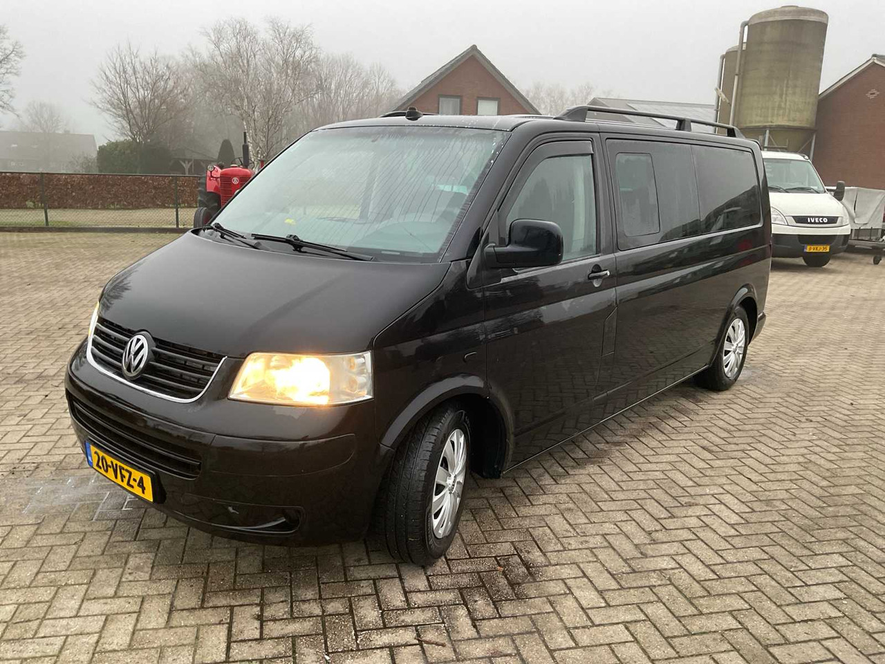 2006 VOLKSWAGEN CARAVELLE 2.5 TDI 340 TREND.DC COMMERCIAL VEHICLE - Furgoneta: foto 3 2006 VOLKSWAGEN CARAVELLE 2.5 TDI 340 TREND.DC COMMERCIAL VEHICLE - Furgoneta: foto 3
