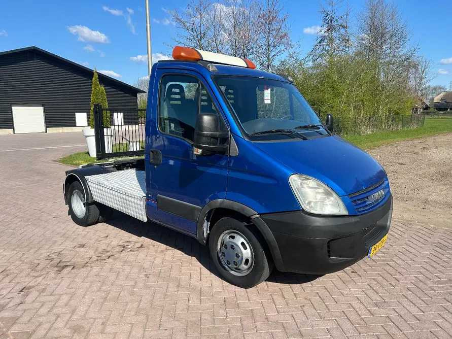 2008 IVECO DAILY BE TRACTOR 7.5 TONNES COMMERCIAL VEHICLE - Furgoneta: foto 2 2008 IVECO DAILY BE TRACTOR 7.5 TONNES COMMERCIAL VEHICLE - Furgoneta: foto 2