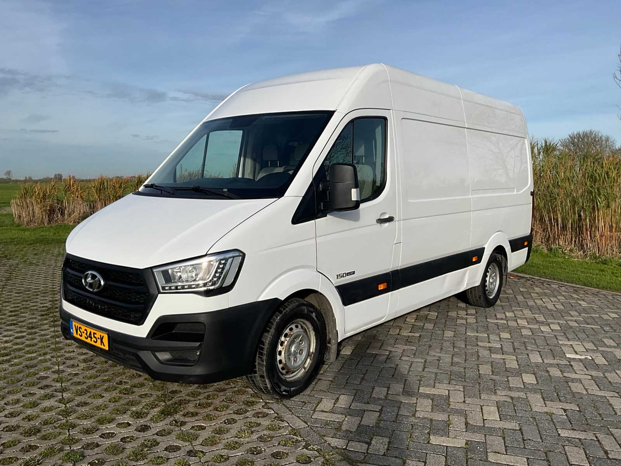 2015 HYUNDAI H350 COMMERCIAL VEHICLE - Furgoneta: foto 1 2015 HYUNDAI H350 COMMERCIAL VEHICLE - Furgoneta: foto 1