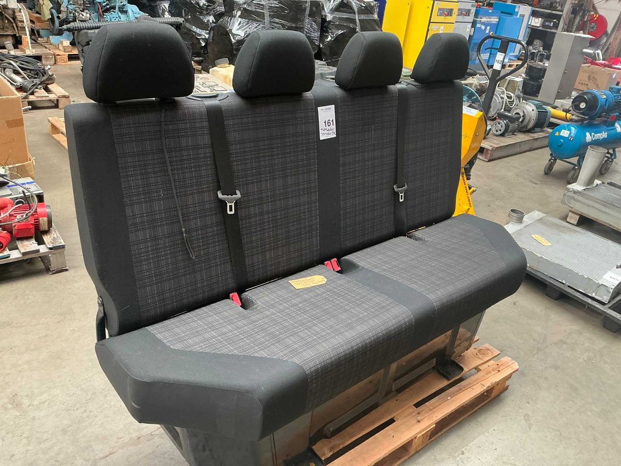 2015 MERCEDES-BENZ 519 SPRINTER REAR SEAT - Furgoneta: foto 1 2015 MERCEDES-BENZ 519 SPRINTER REAR SEAT - Furgoneta: foto 1