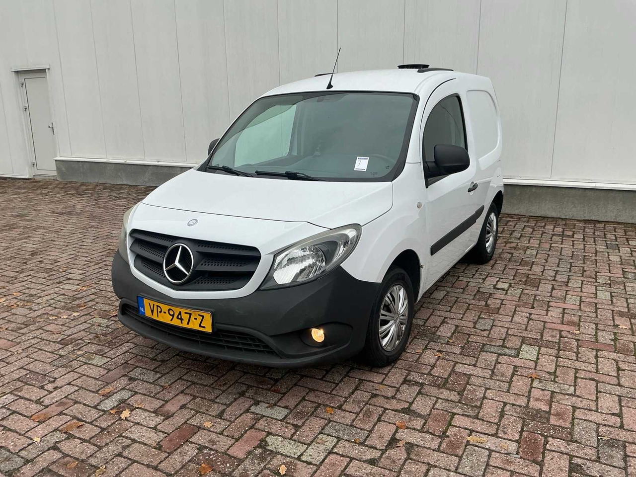 MERCEDES-BENZ CITAN 2015 - Furgoneta: foto 1 MERCEDES-BENZ CITAN 2015 - Furgoneta: foto 1