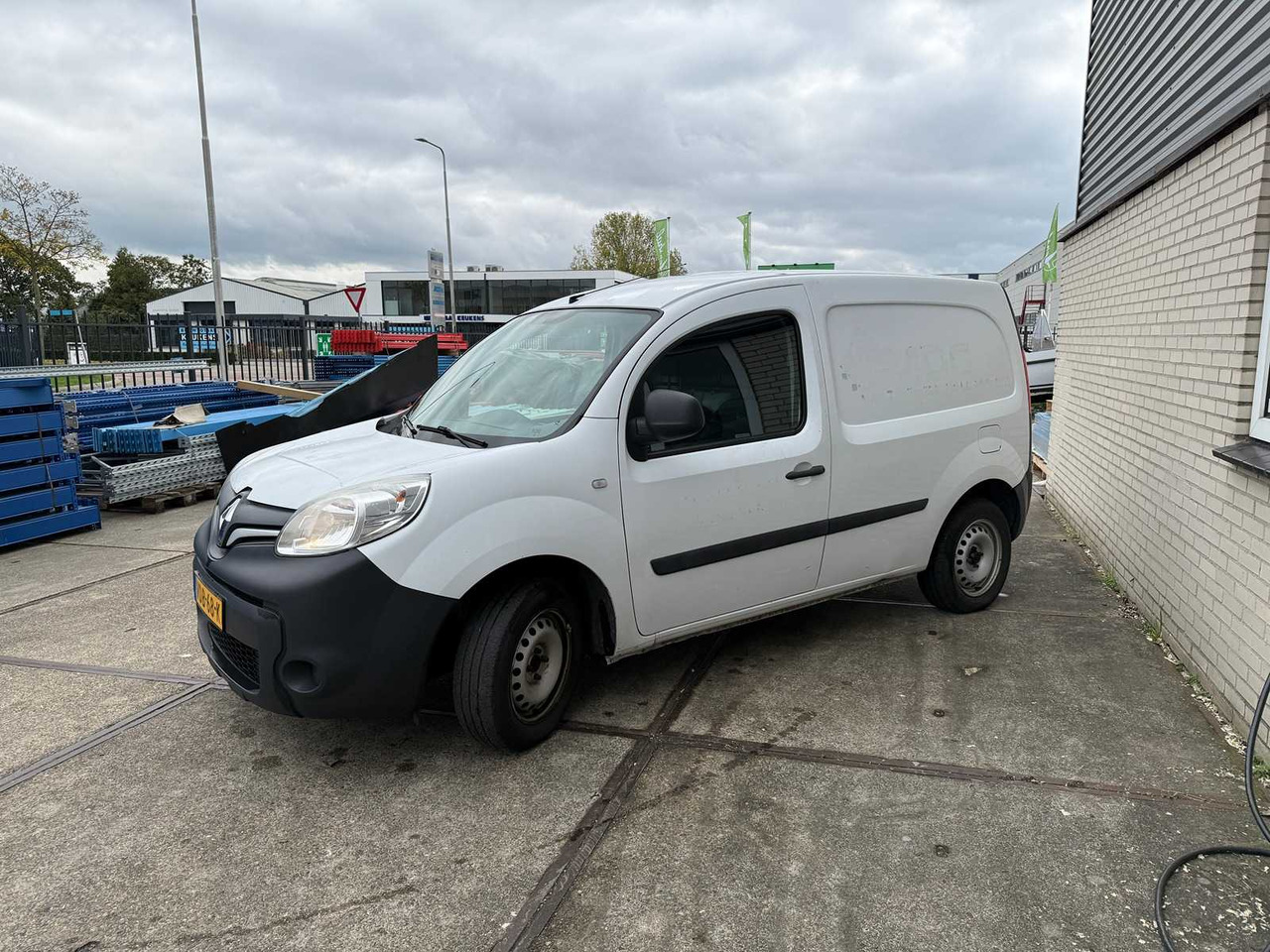 RENAULT - KANGOO - 1.5 DCI 75 COMFORT - COMMERCIAL VEHICLE - Furgoneta: foto 1 RENAULT - KANGOO - 1.5 DCI 75 COMFORT - COMMERCIAL VEHICLE - Furgoneta: foto 1