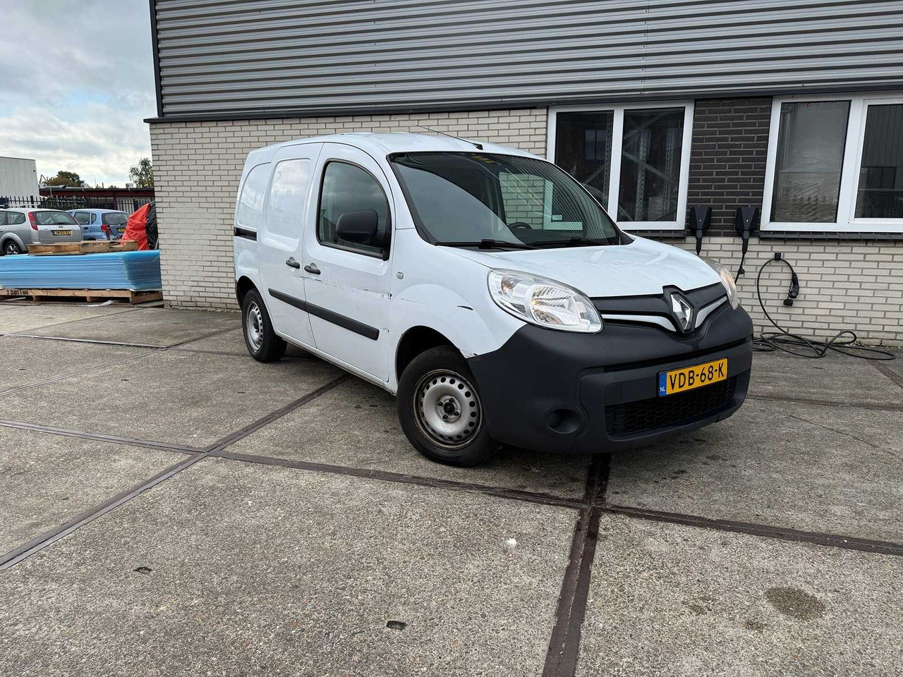 RENAULT - KANGOO - 1.5 DCI 75 COMFORT - COMMERCIAL VEHICLE - Furgoneta: foto 2 RENAULT - KANGOO - 1.5 DCI 75 COMFORT - COMMERCIAL VEHICLE - Furgoneta: foto 2