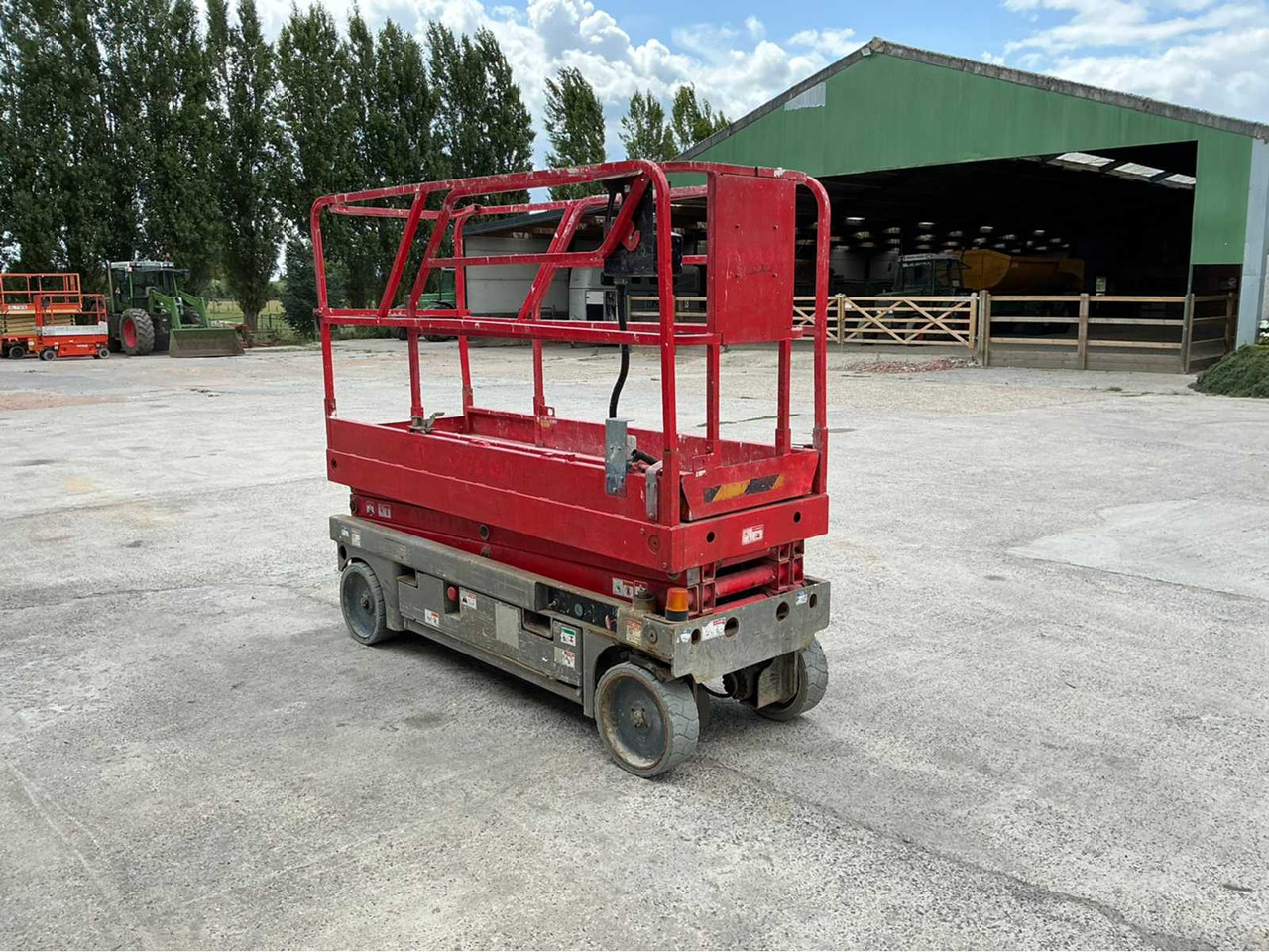 HAULOTTE COMPACT 8 AERIAL WORK PLATFORM - Plataforma elevadora: foto 3 HAULOTTE COMPACT 8 AERIAL WORK PLATFORM - Plataforma elevadora: foto 3