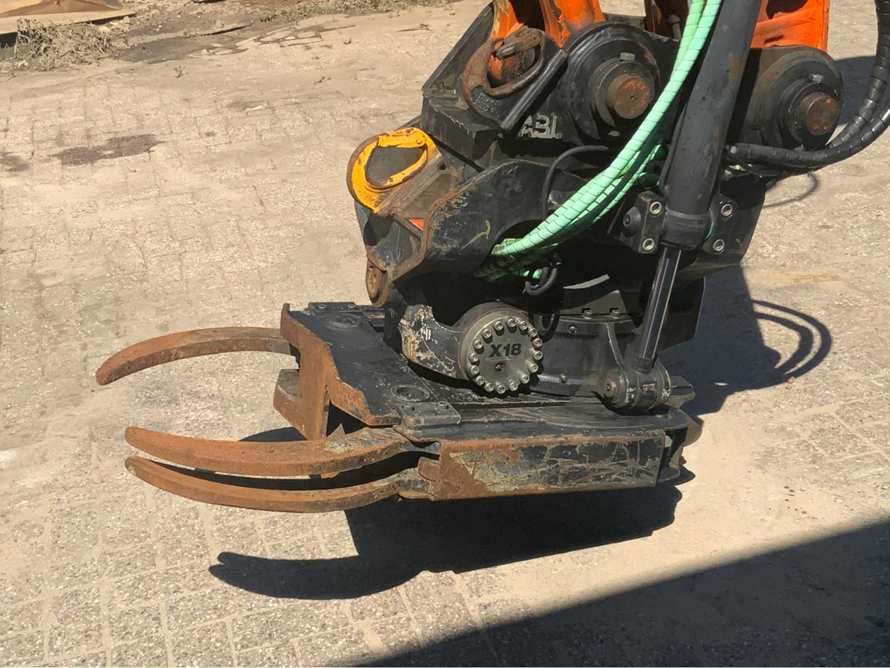 Excavadora de ruedas Hitachi ZX 160W: foto 42