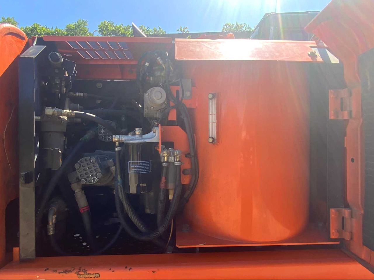 Excavadora de ruedas Hitachi ZX 160W: foto 34
