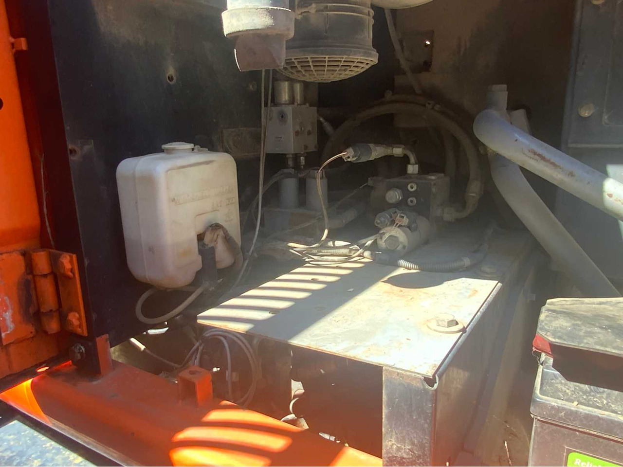 Excavadora de ruedas Hitachi ZX 160W: foto 30