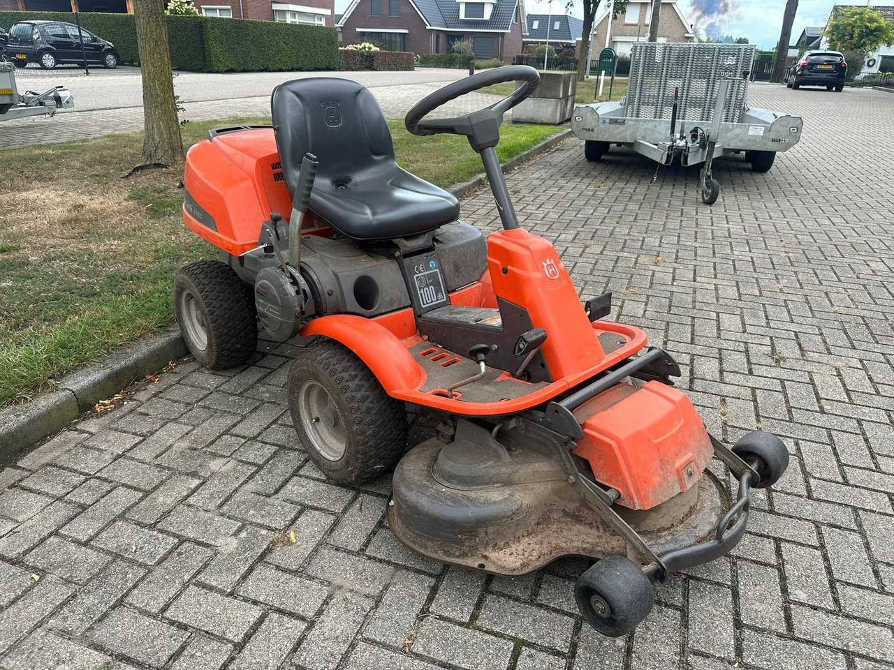 Husqvarna R160 - Cortacésped: foto 1 Husqvarna R160 - Cortacésped: foto 1