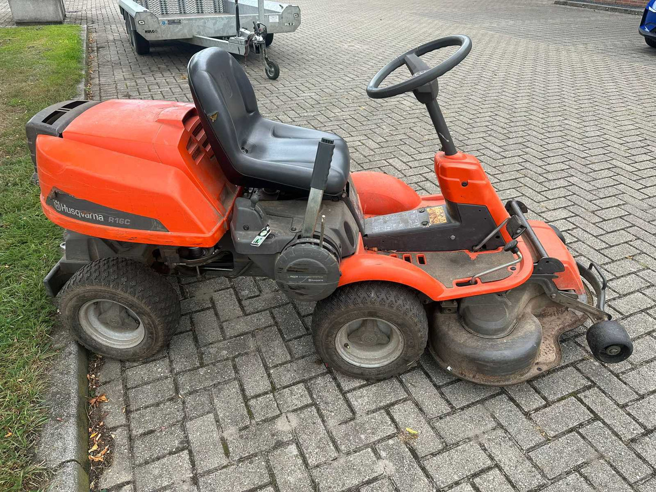 Husqvarna R160 - Cortacésped: foto 3 Husqvarna R160 - Cortacésped: foto 3