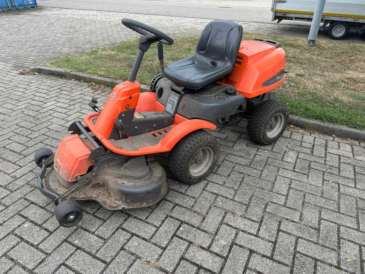Husqvarna R160 - Cortacésped: foto 2 Husqvarna R160 - Cortacésped: foto 2