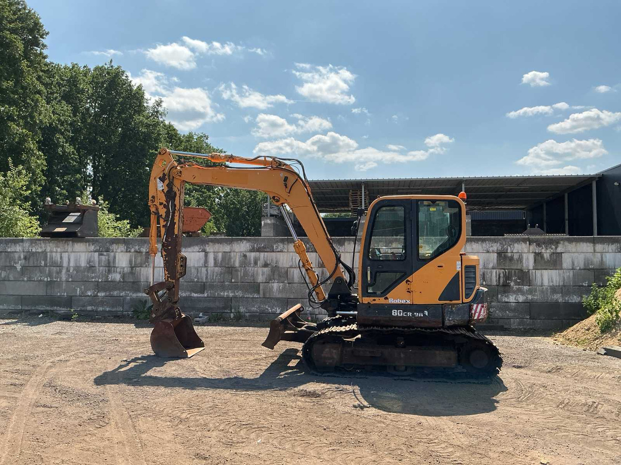 Hyundai Robex 80cr - Excavadora de cadenas: foto 2 Hyundai Robex 80cr - Excavadora de cadenas: foto 2
