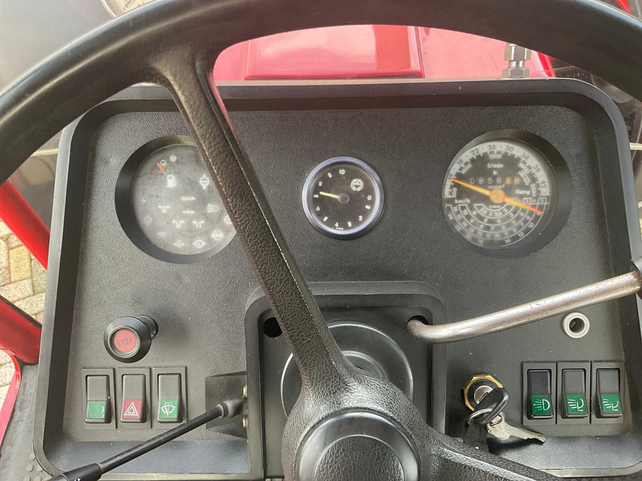 Tractor International 1455 XL: foto 25